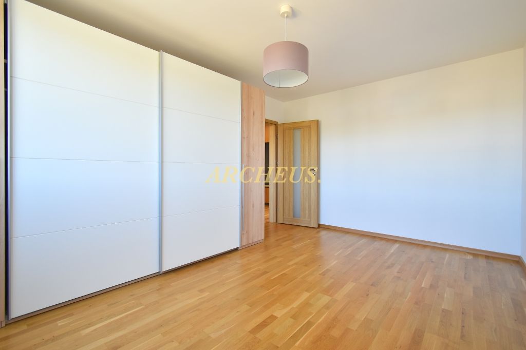 3D / EXKLUZÍVNE/ 3 IZBOVÝ BYT, PRENÁJOM, KEŽMAROK -horný JUH - 5