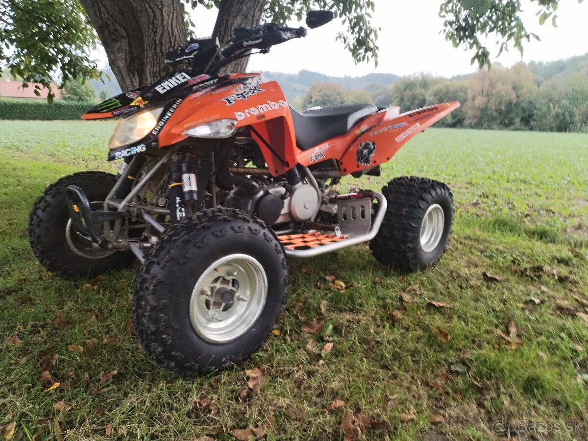 Access tomahawk 300 r.v 2011