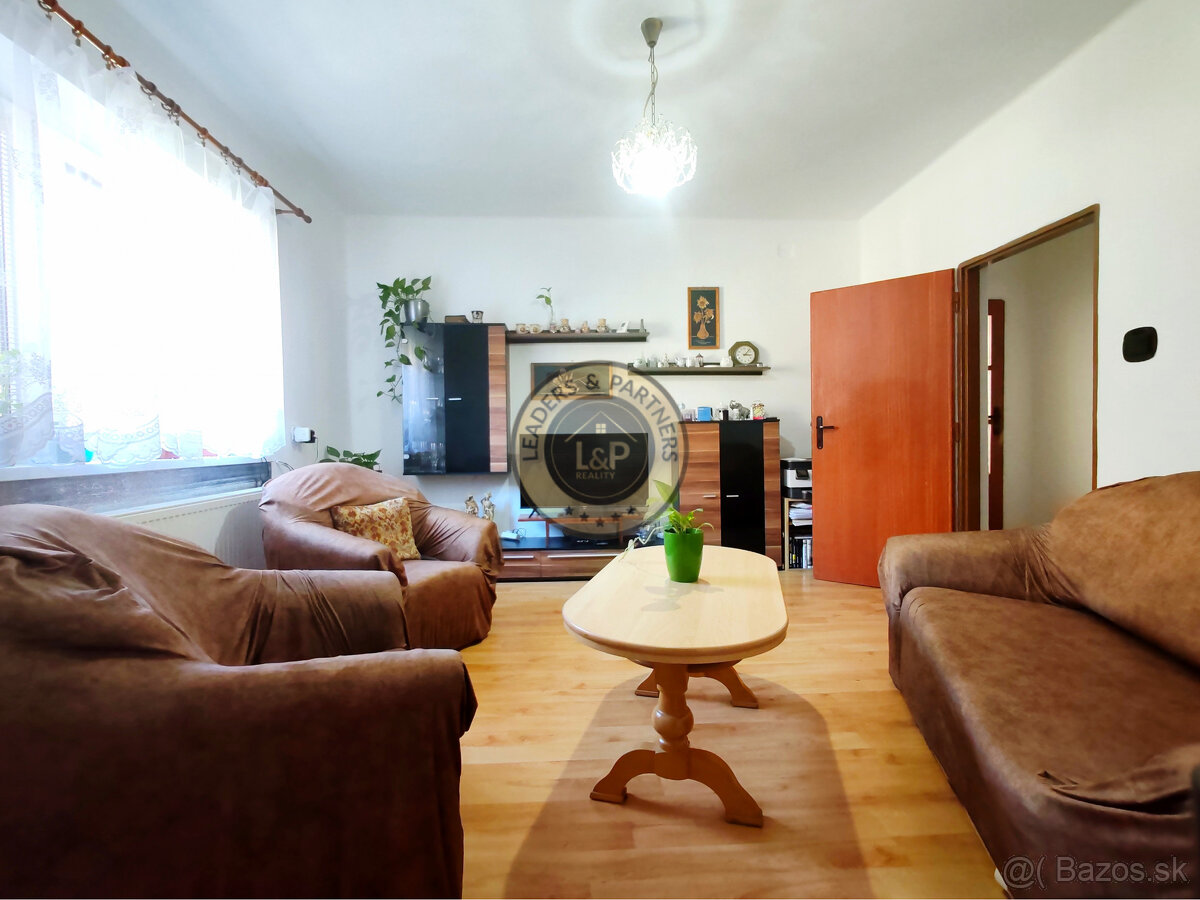 Výrazne znížená cenaTicho, zeleň a komfort – RD s výbornou - 5