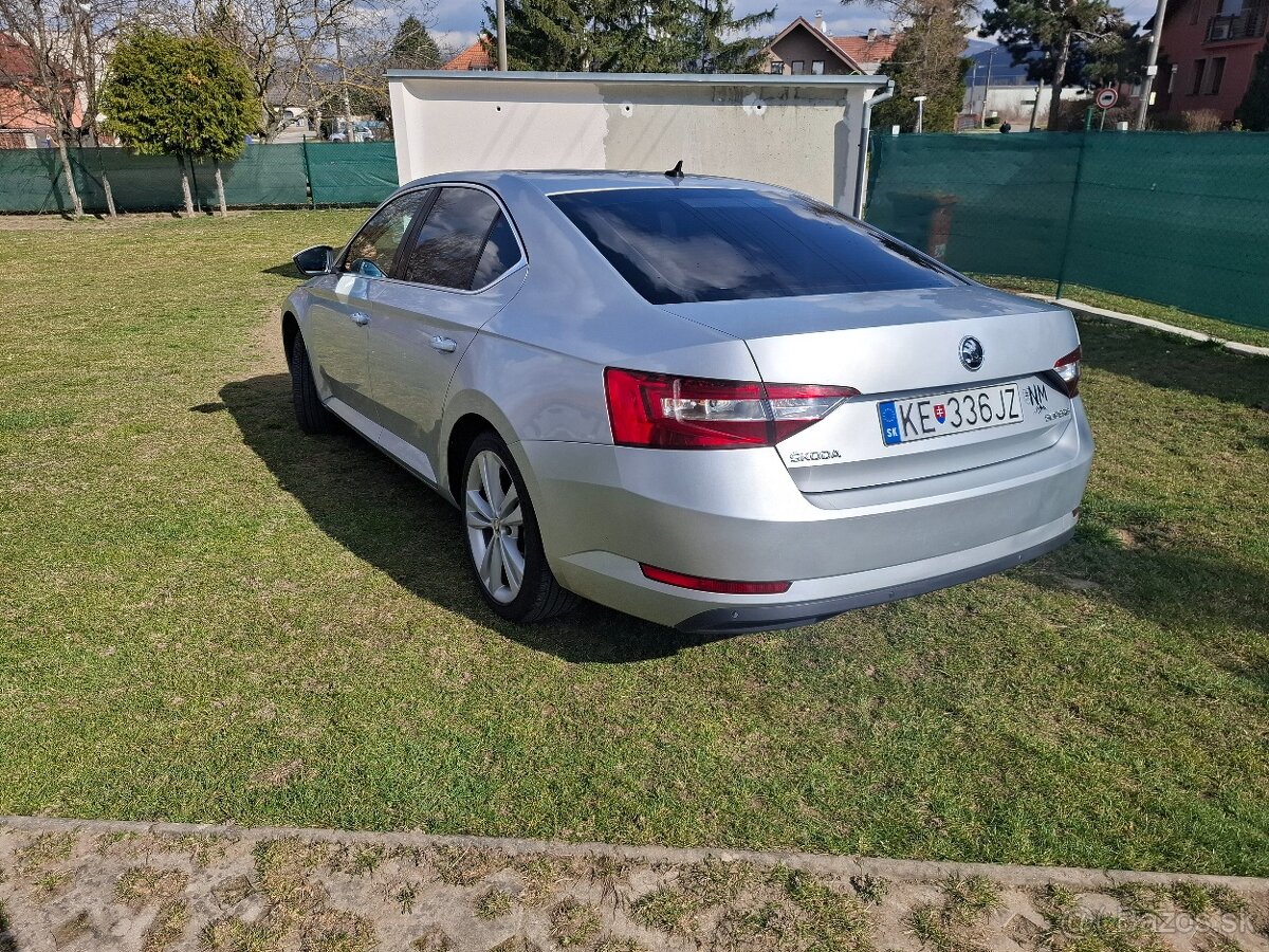 Škoda Superb 3 12/2015 ambition tdi - 5