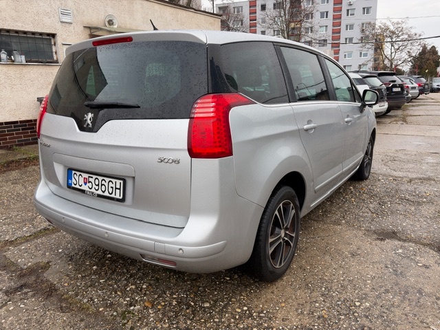 Peugeot 5008 1.6e THP PlayStation - 5