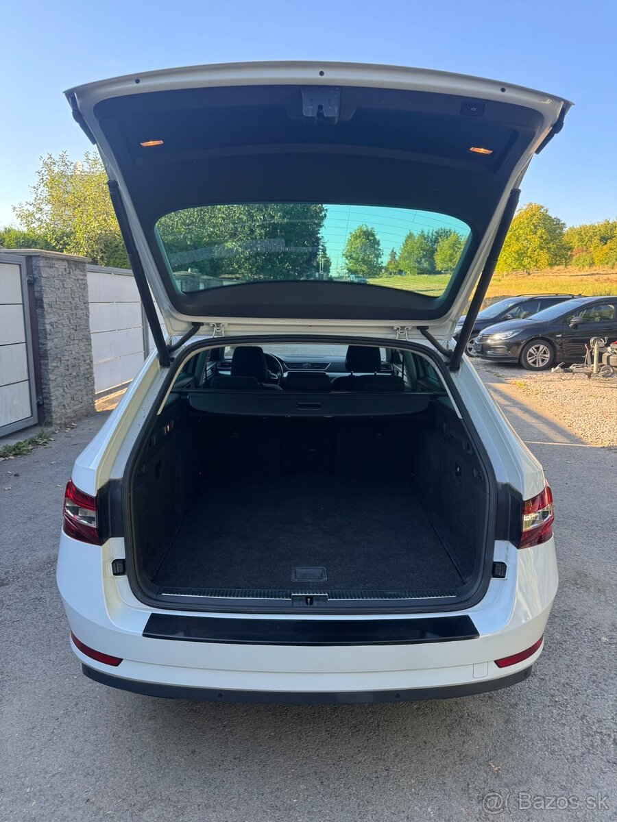 Škoda Superb III Combi - 5