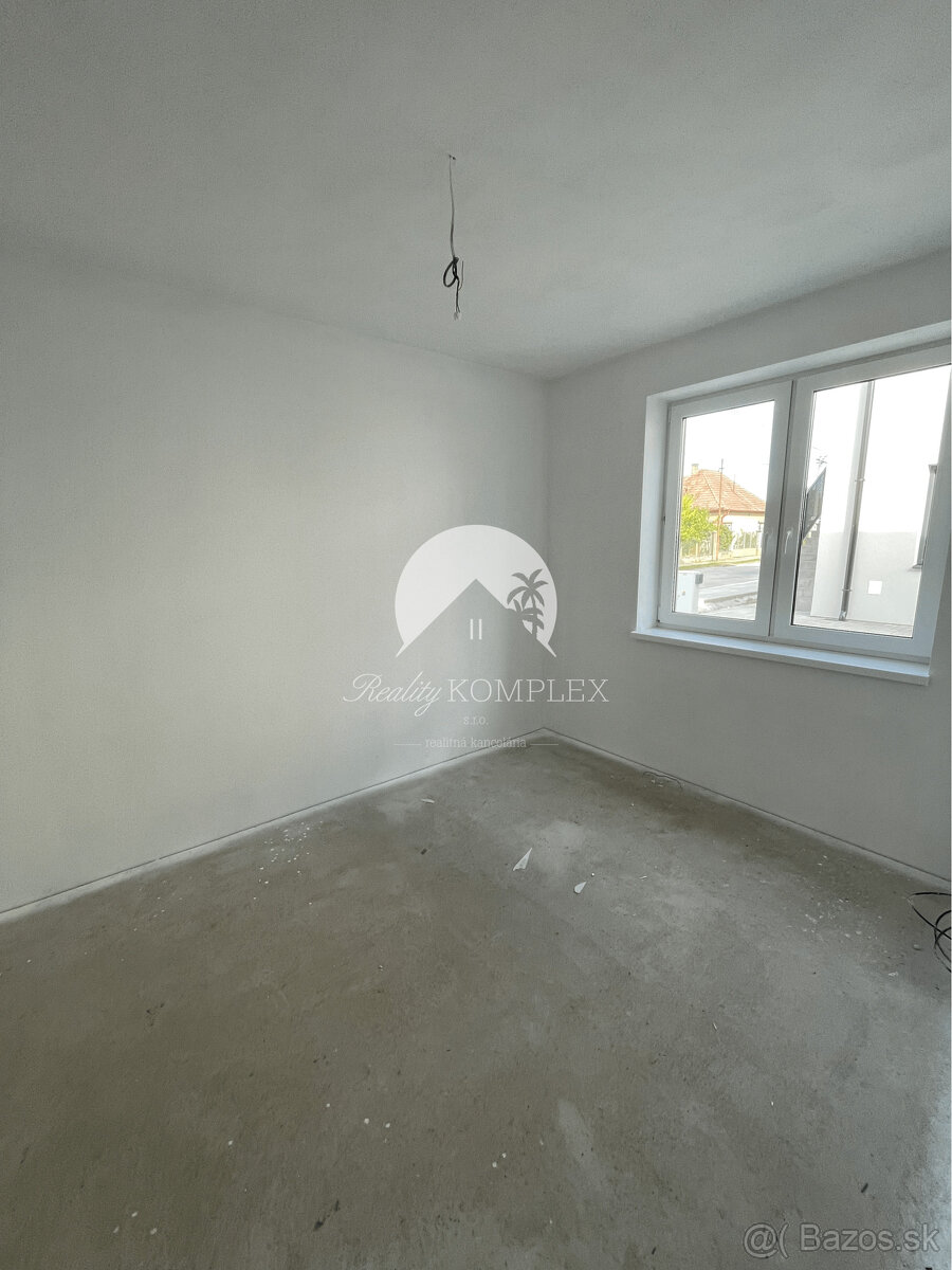 Reality KOMPLEX s.r.o. Vám ponúka 3-izbové byty NA PREDAJ v - 5