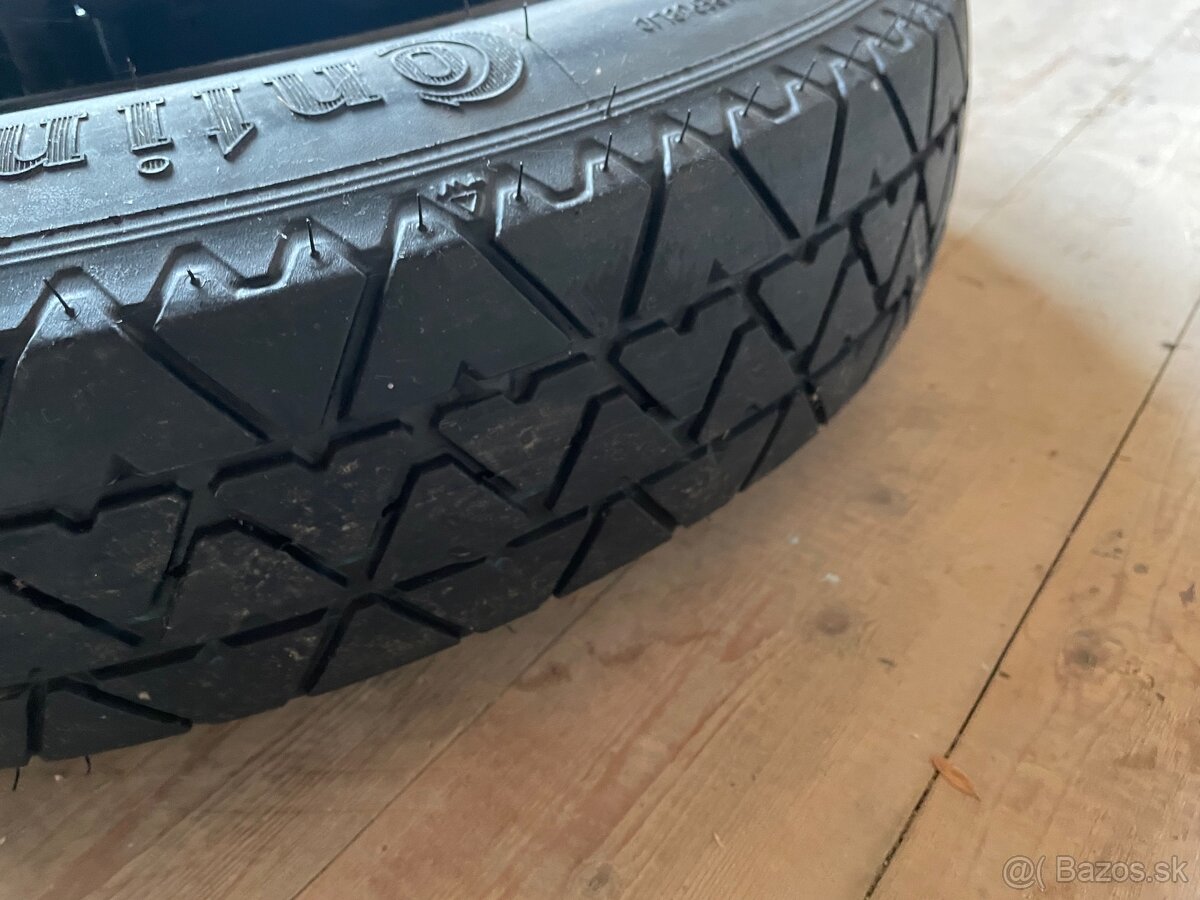 Rezerva Alfa Rómeo 147 - 5