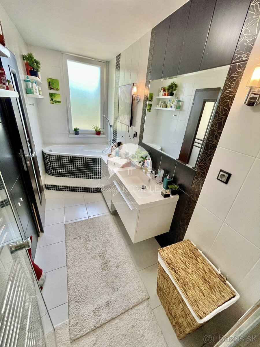 Reality KOMPLEX s.r.o., Vám ponúka na PREDAJ prémiový 3 izbo - 5