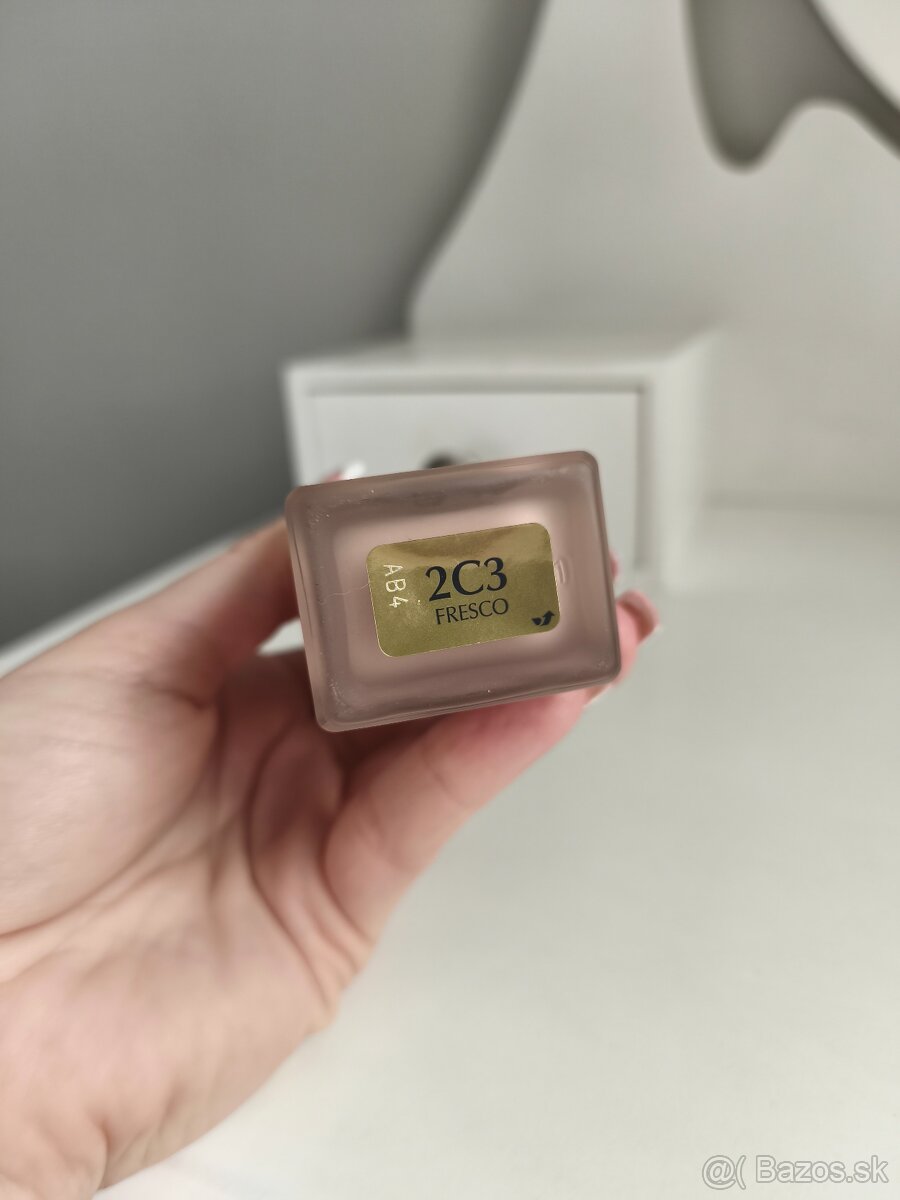 Estee Lauder Double Wear makeup 2C3 Fresco - 5