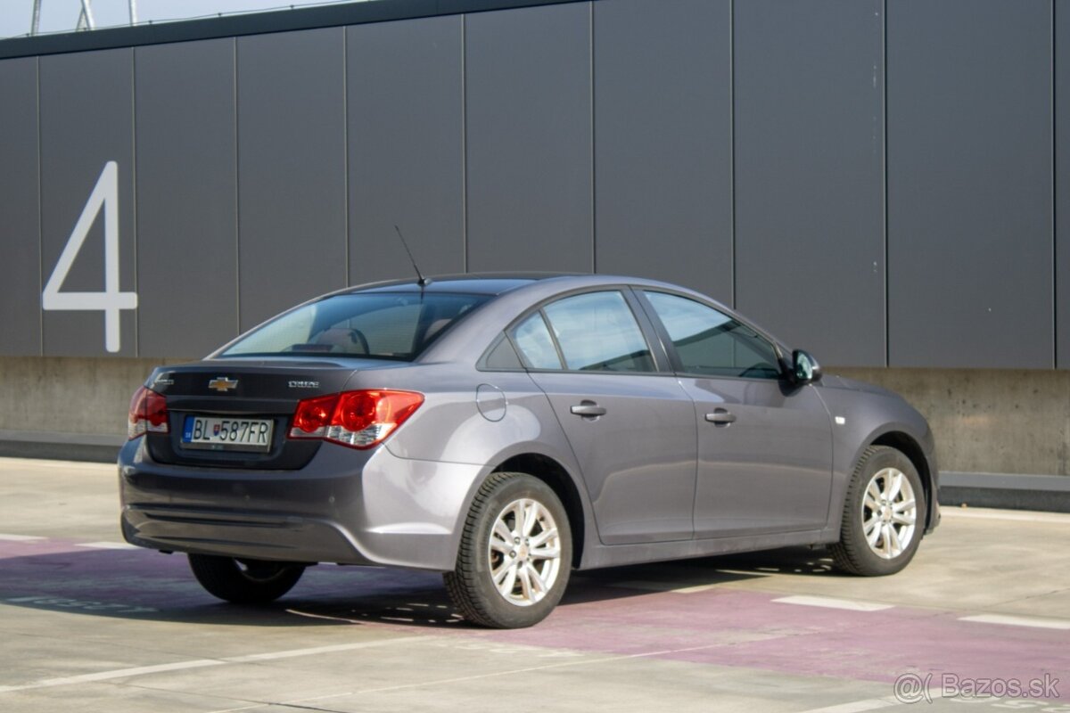 Chevrolet Cruze 1.8 16V LT - 5