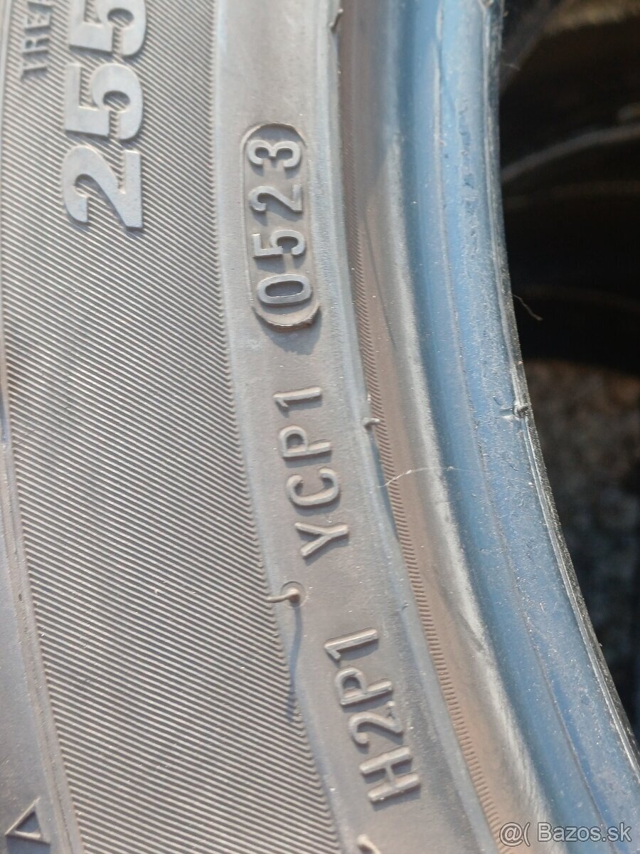 255/40 r20 letné penaumatiky ,Kumho - 5