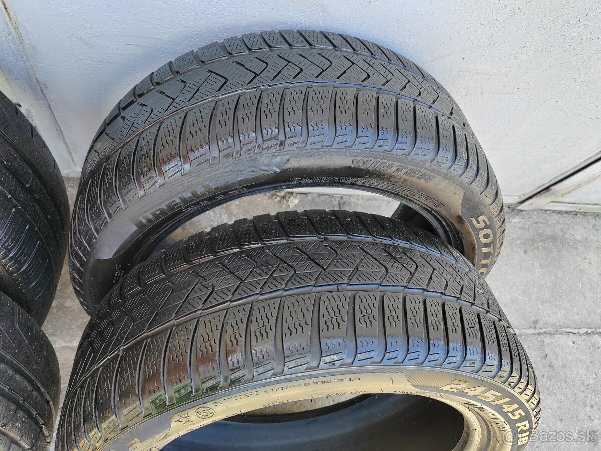 Pirelli 245/45 R18 - 5