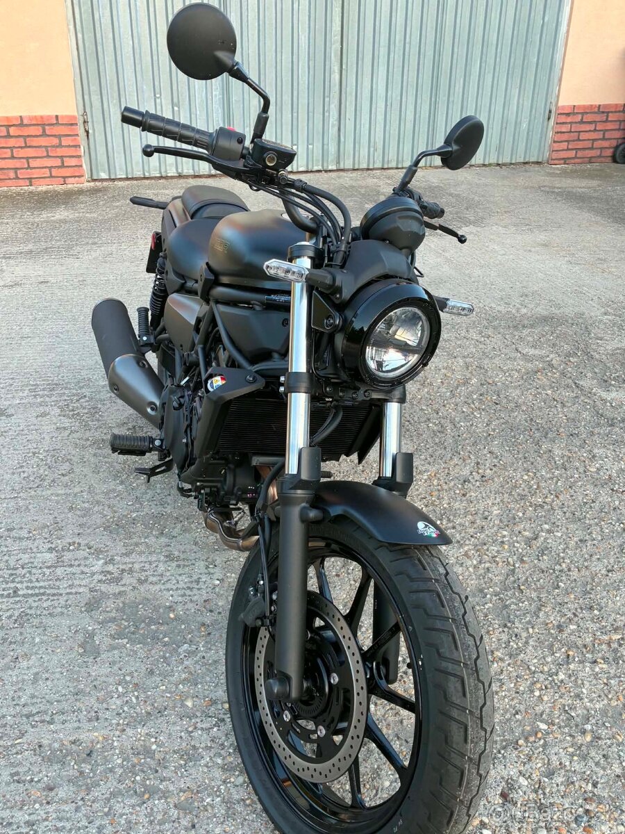 Kawasaki Eliminator 500 (2025) - 5