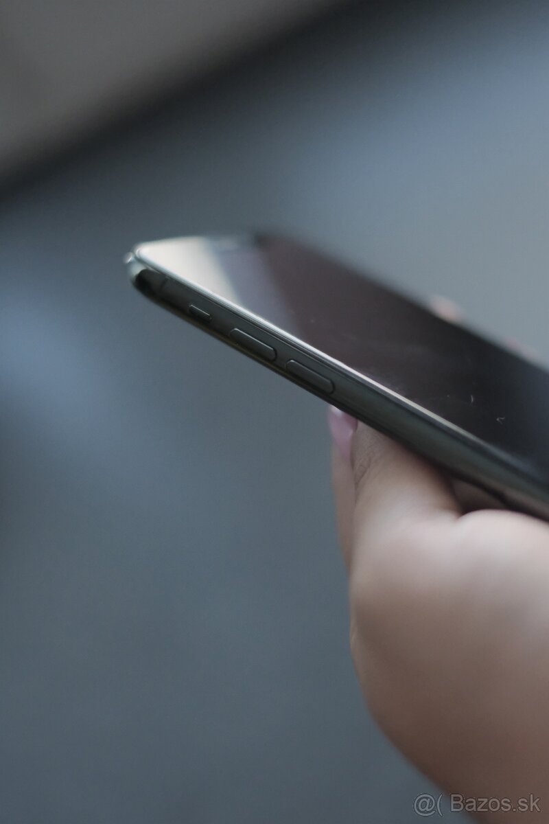 iPhone 11 Pro - 5