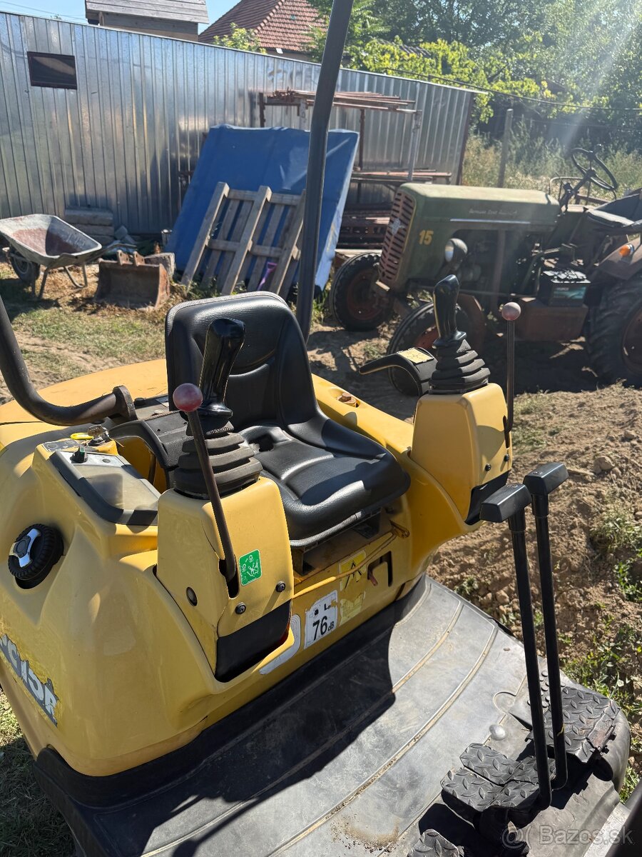 komatsu pc15r - 5
