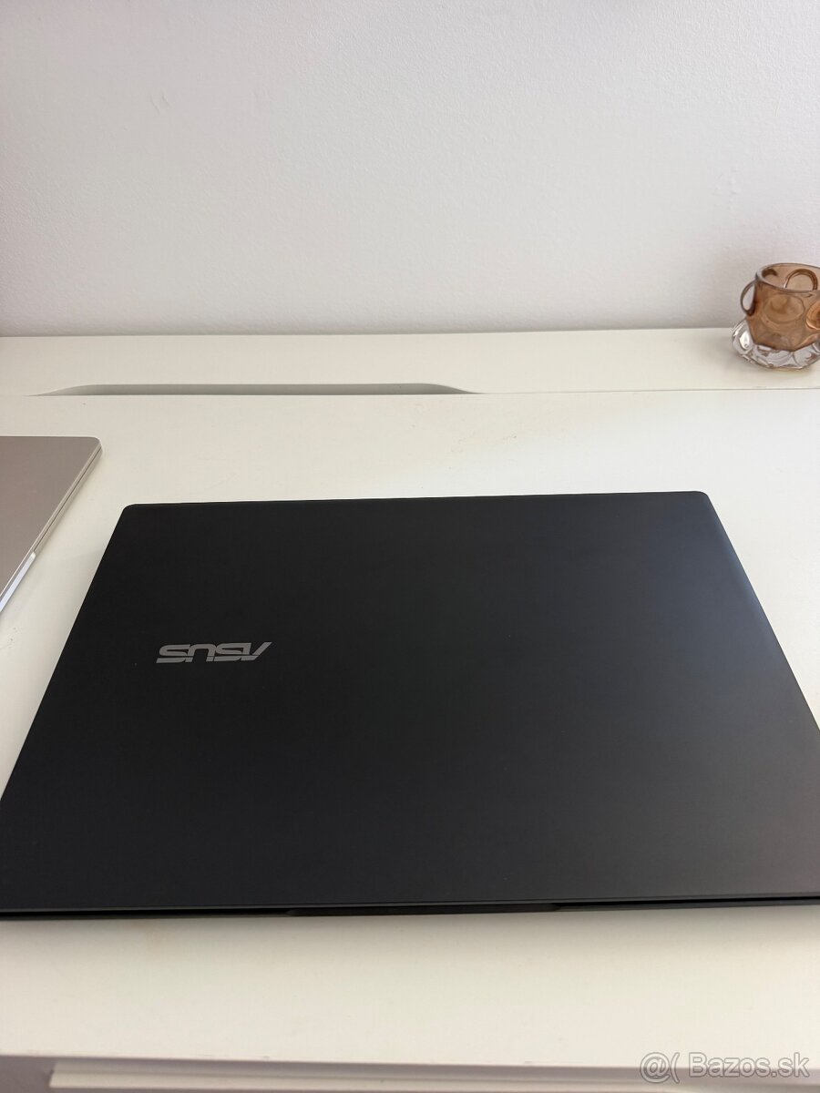 ASUS Vivobook Gaming V16 - 5