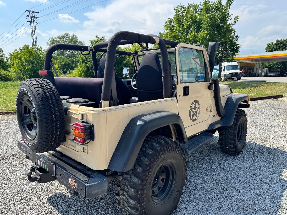 Jeep Wranger 2.5