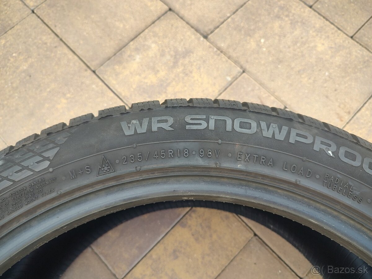 235/45 R18 zimne pneu Nokian WR Snowproof P - 5