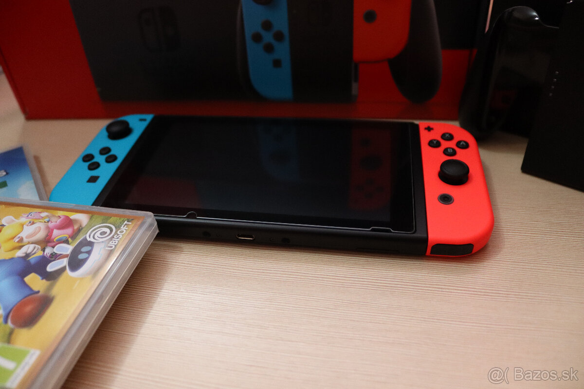 Nintendo Switch - 5
