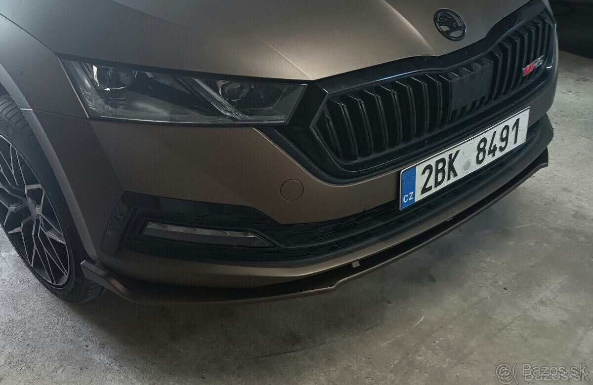 SPOJLER OCTAVIA 4 LIPKO SPLITER LIPO NARAZNIKU - 5