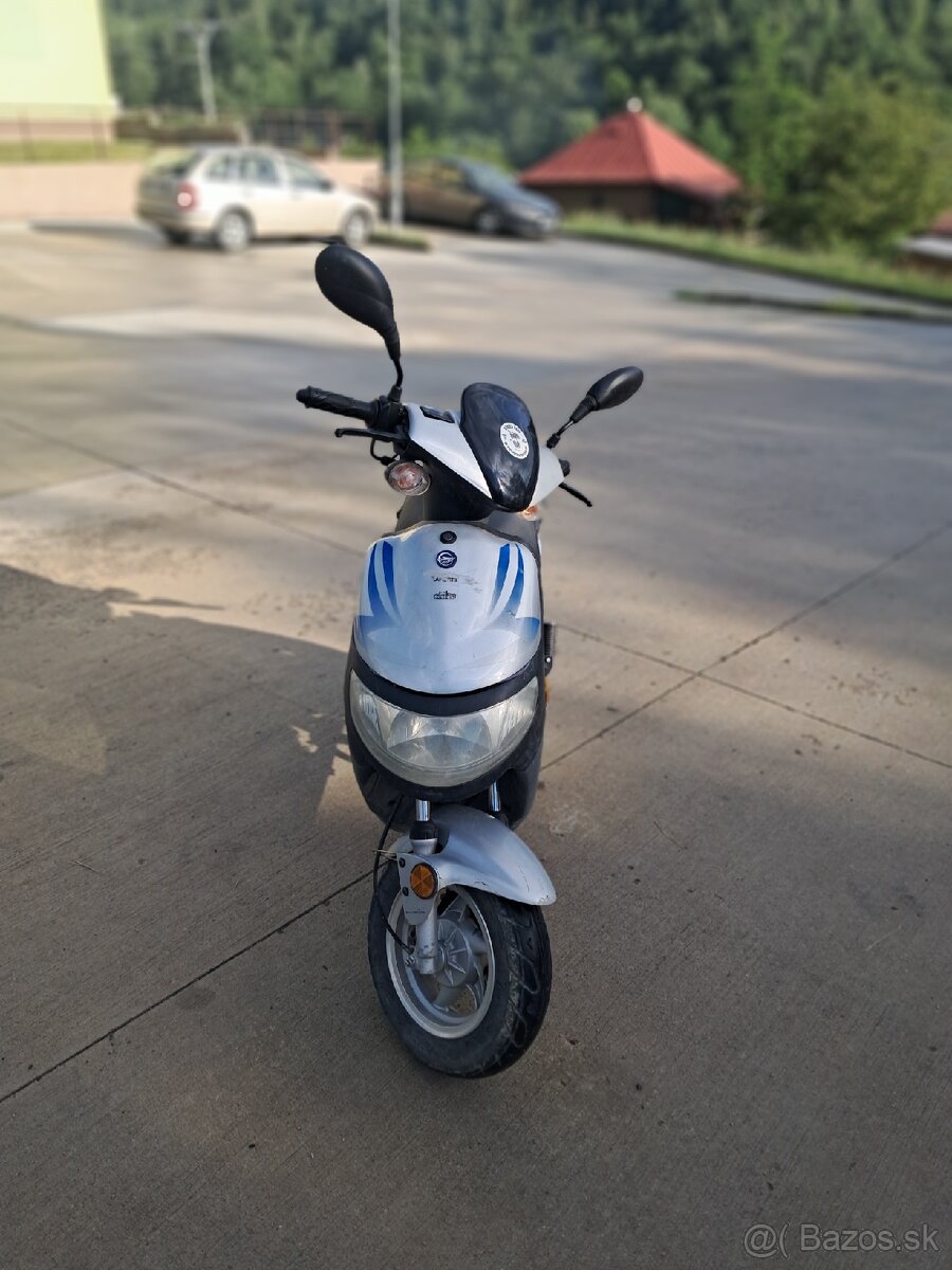 Keeway huricane 50 - 5