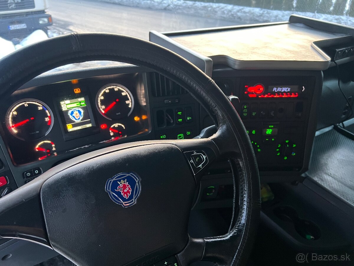 SCANIA 6x4 Lesovůz LESOVOZ doll - 5