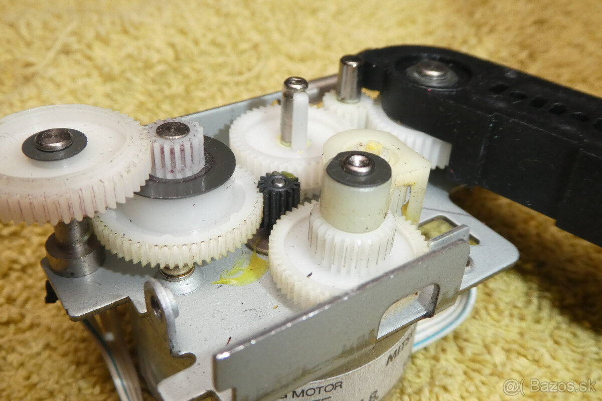 krokový motor Mitsumi M42SP-6TE - 5