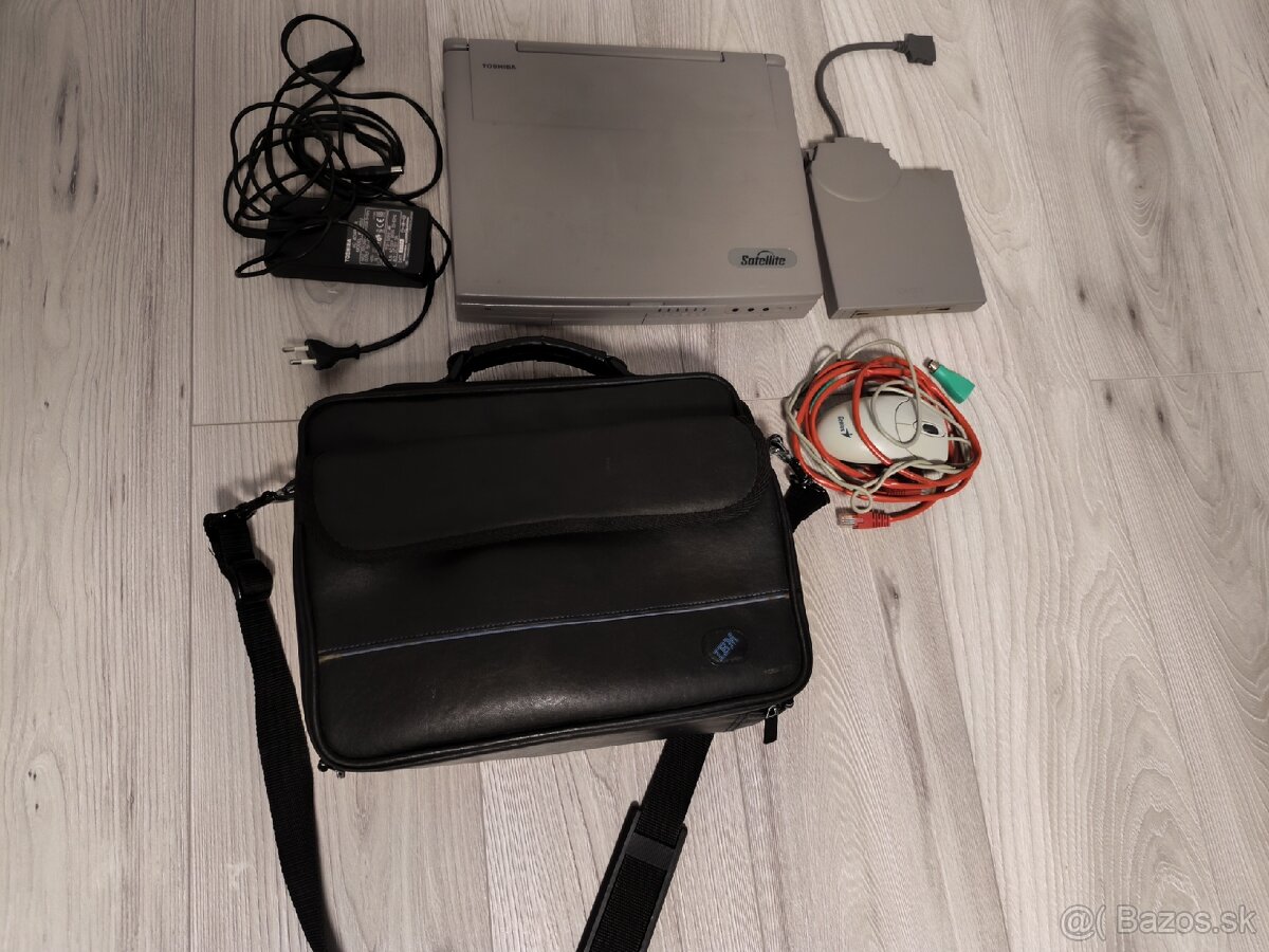 RETRO SKVOST: Toshiba Satellite 220CS (1997) - 5