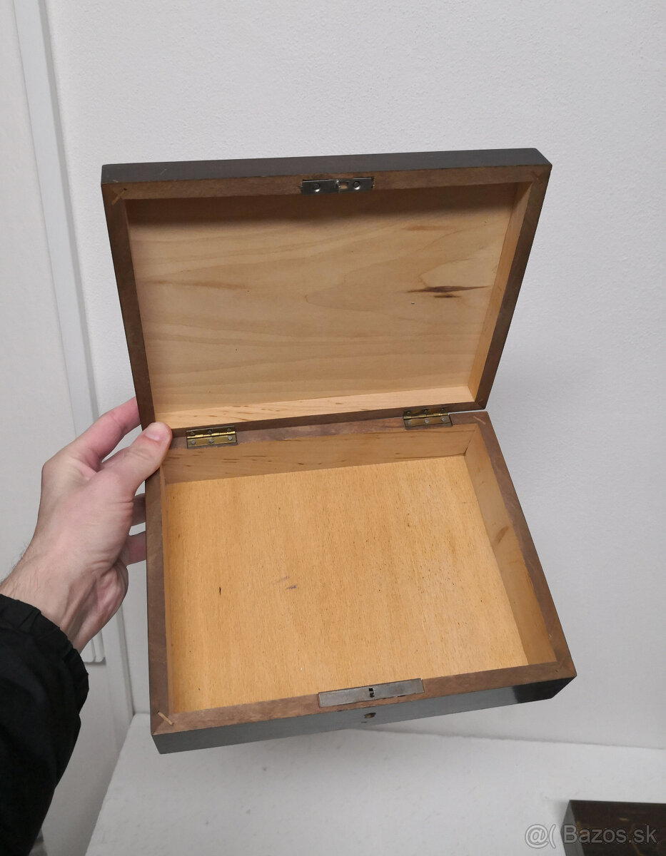 Starožitná drevená kazeta - 5