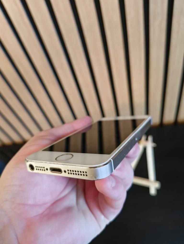Iphone 5S gold - 5
