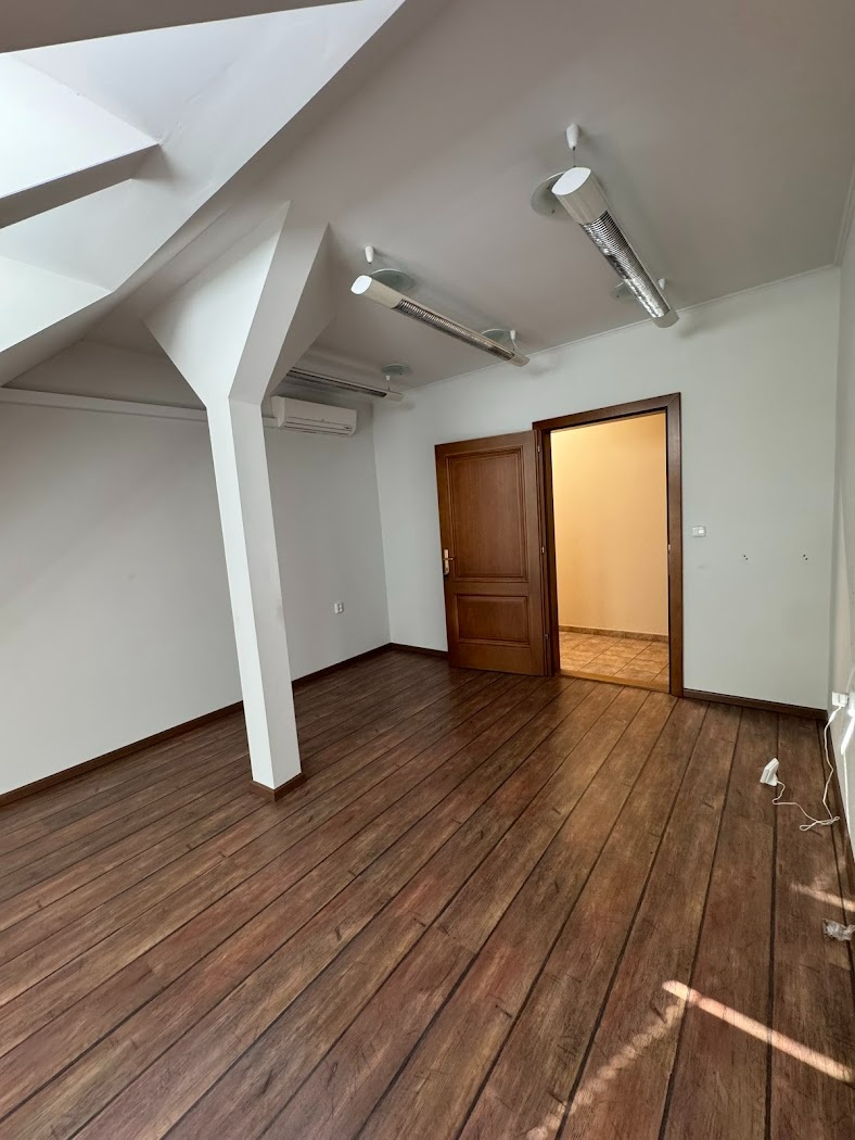 PRENÁJOM KANCELÁRIÍ V CENTRE MESTA - 5