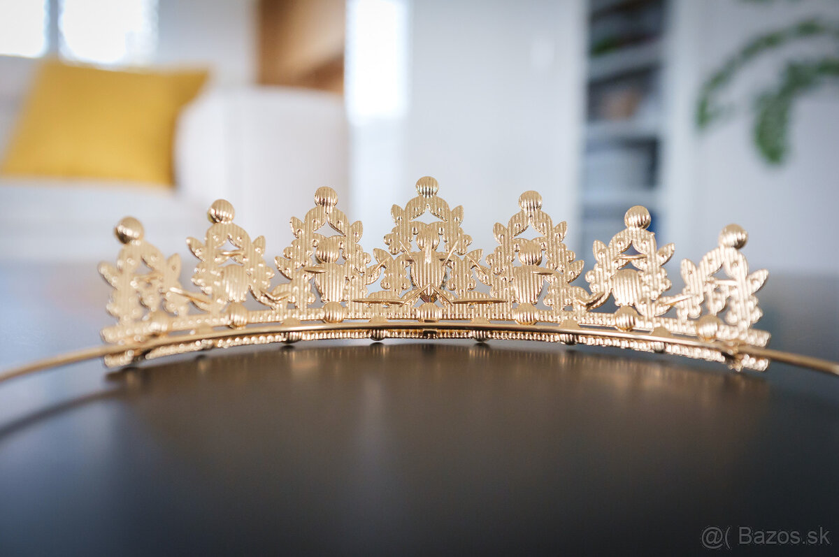 Korunka do vlasov - 5