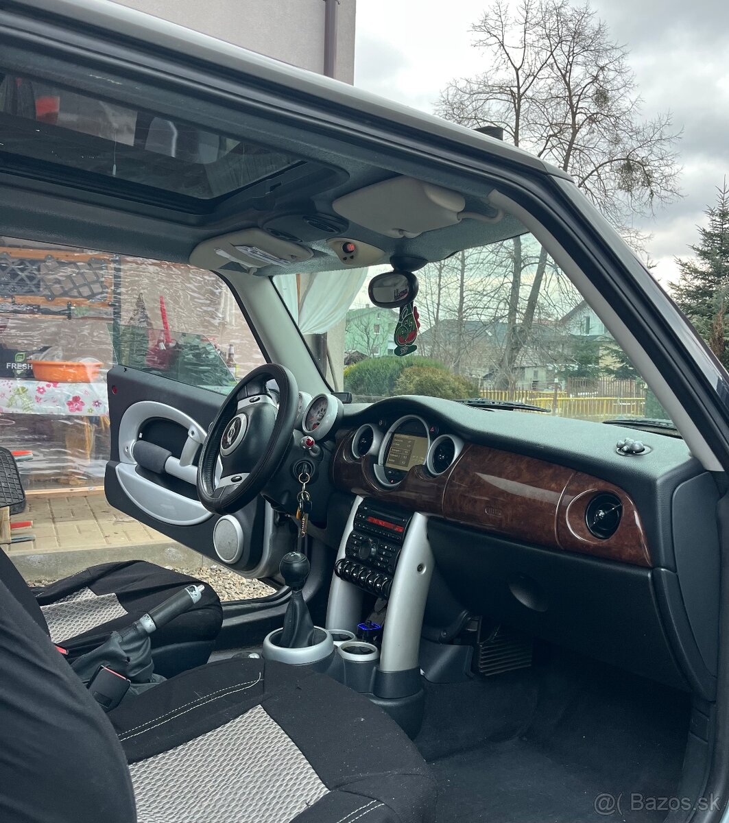 Mini cooper 1.6 benzín na ND - 5