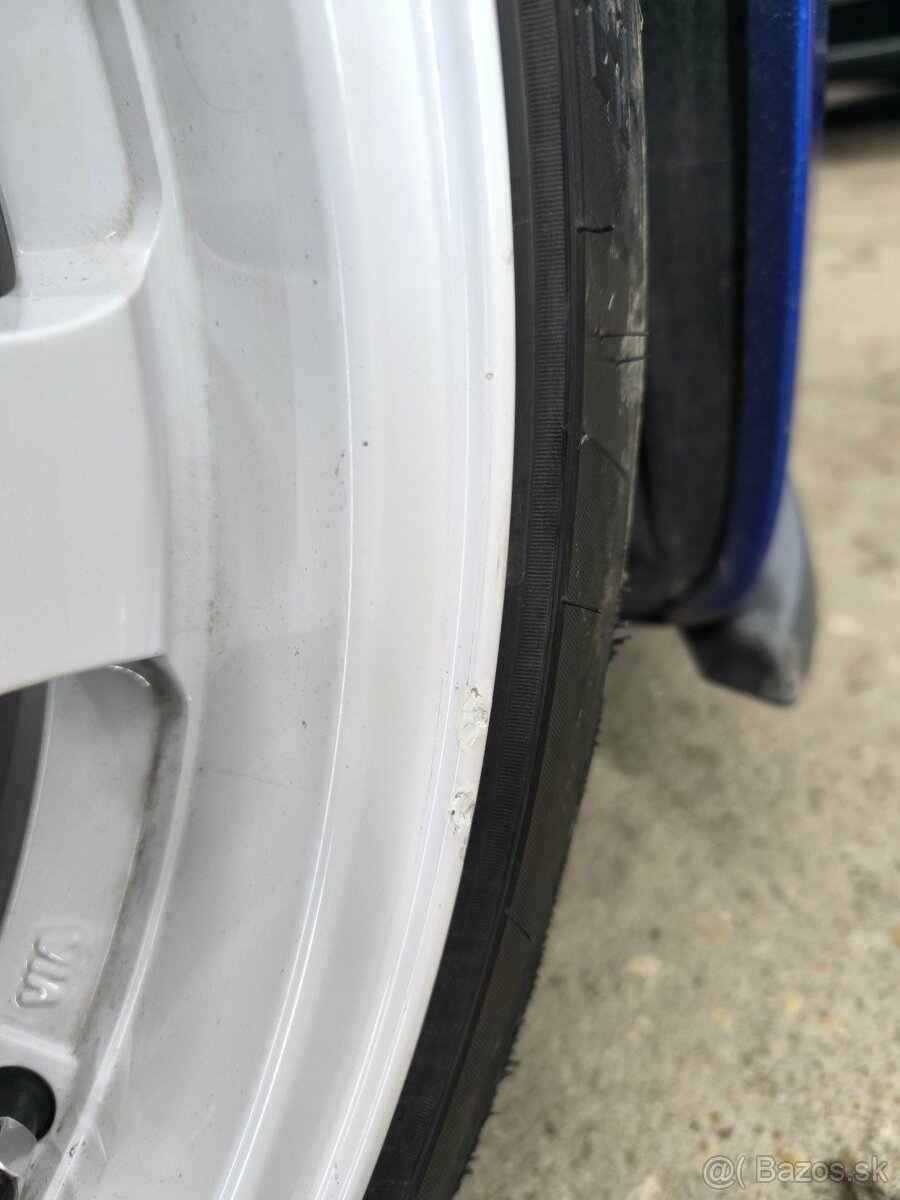 Japan Racing JR3 - 5