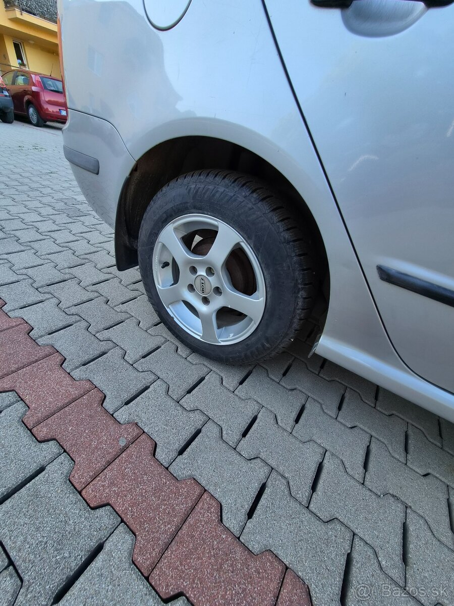 Skoda fabia 1.4 mpi - 5