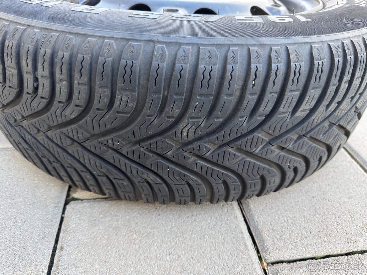 Predam 4 kolesa seat so zimnymi gumami - 5