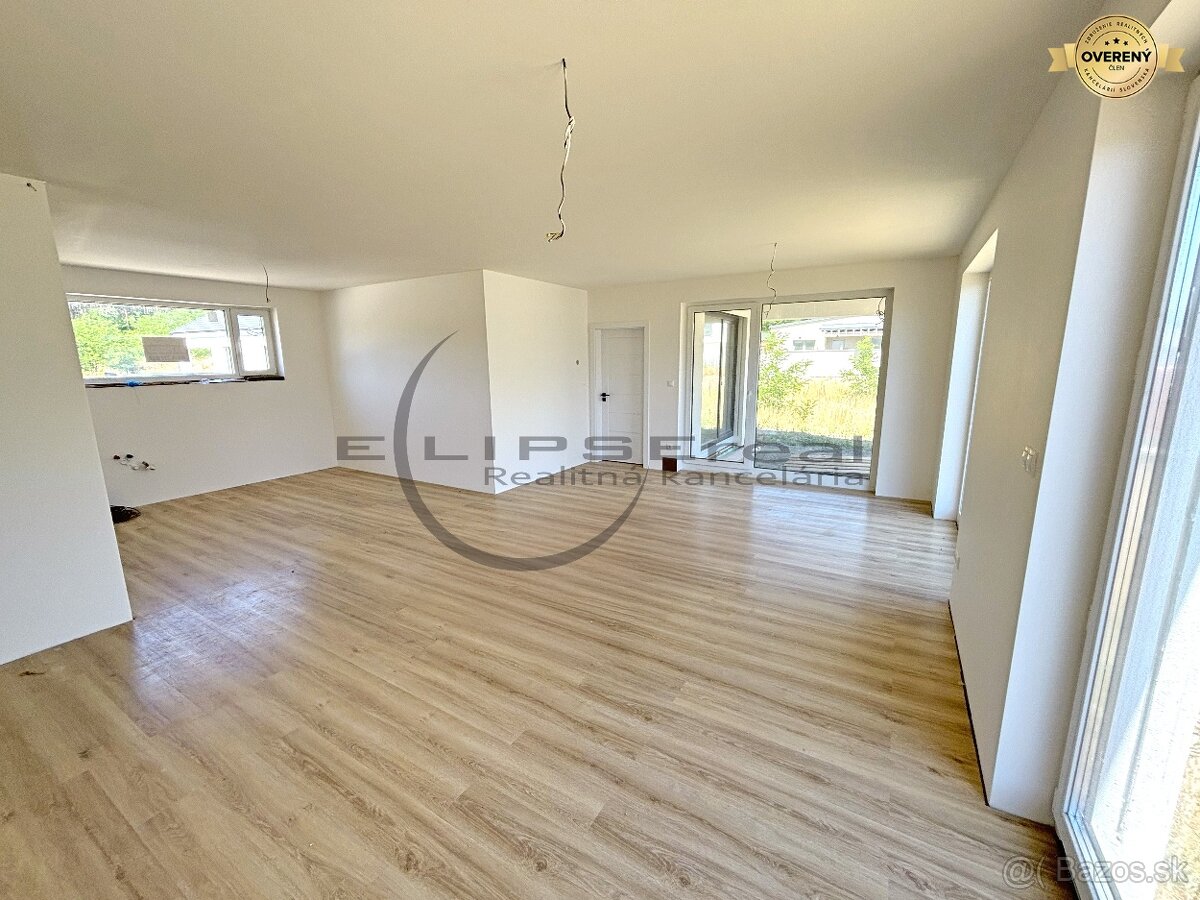 SKOLAUDOVANÉ Štýlový 4i dom – ŠTANDARD v cene - 5