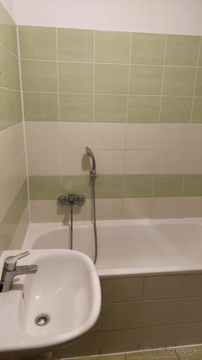 Vlčkovce - 2-izb.byt v novostavbe s parkovacím miestom - 5