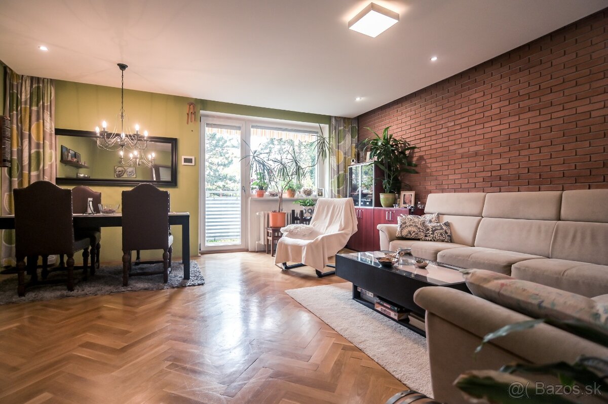 Svetlý 3-izbový byt s 2 loggiami a garážou v BA III, Kramáre - 5