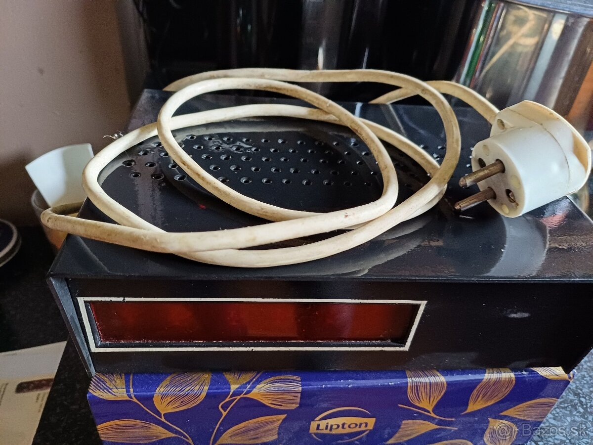 Amatersky vyrobeny elektronkovy budik - 5