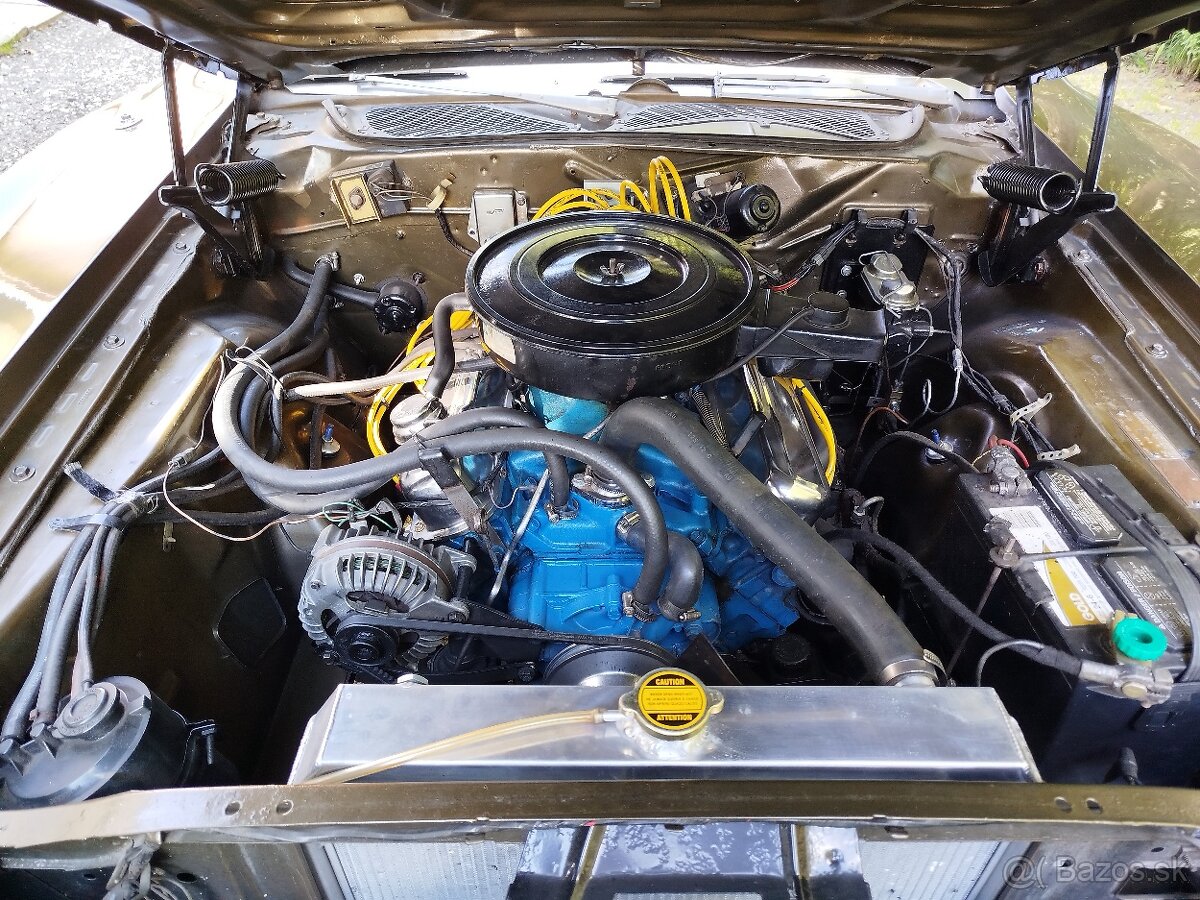 Predám Dodge charger SE - 5