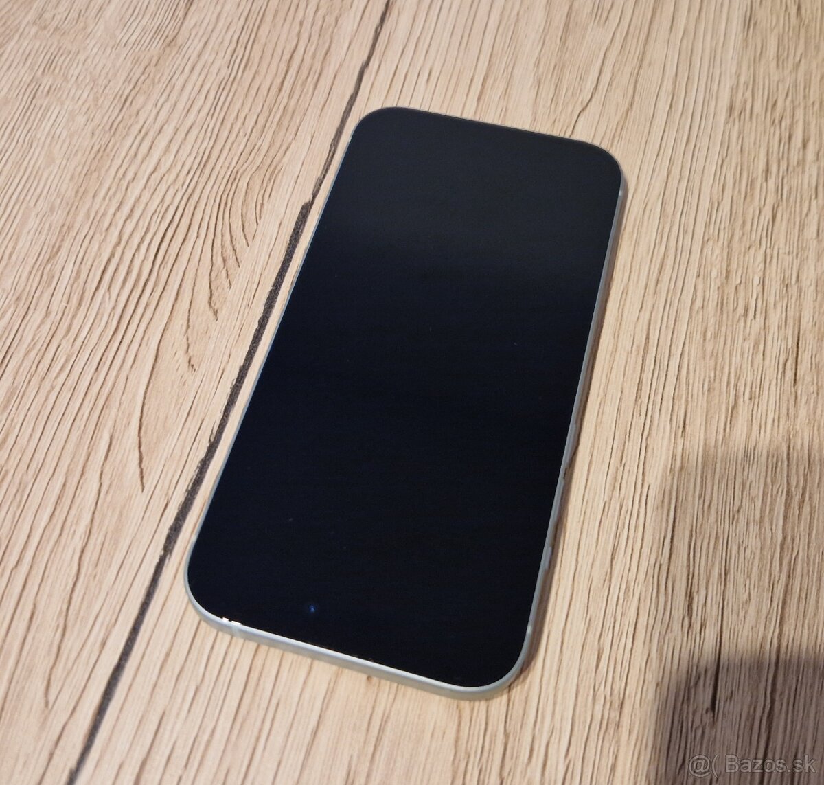 Apple iPhone 15 128gb zelený - 5
