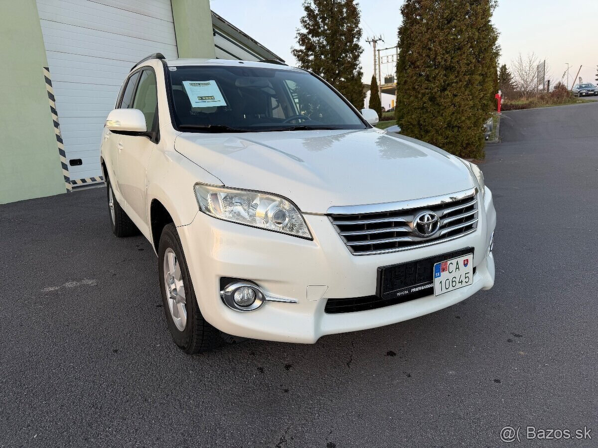 Toyota RAV4 SUV/Off-road 110kw Manuál - 5