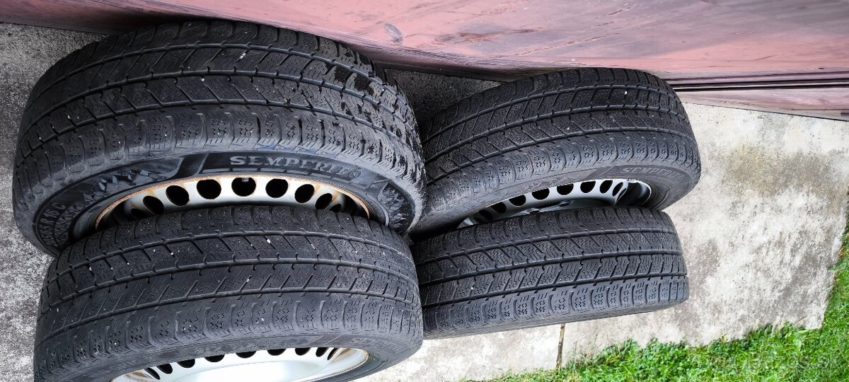 5x120 r16-6,5J,et52- 205-65-16C-zimné-Semperit-2021-6mm - 5