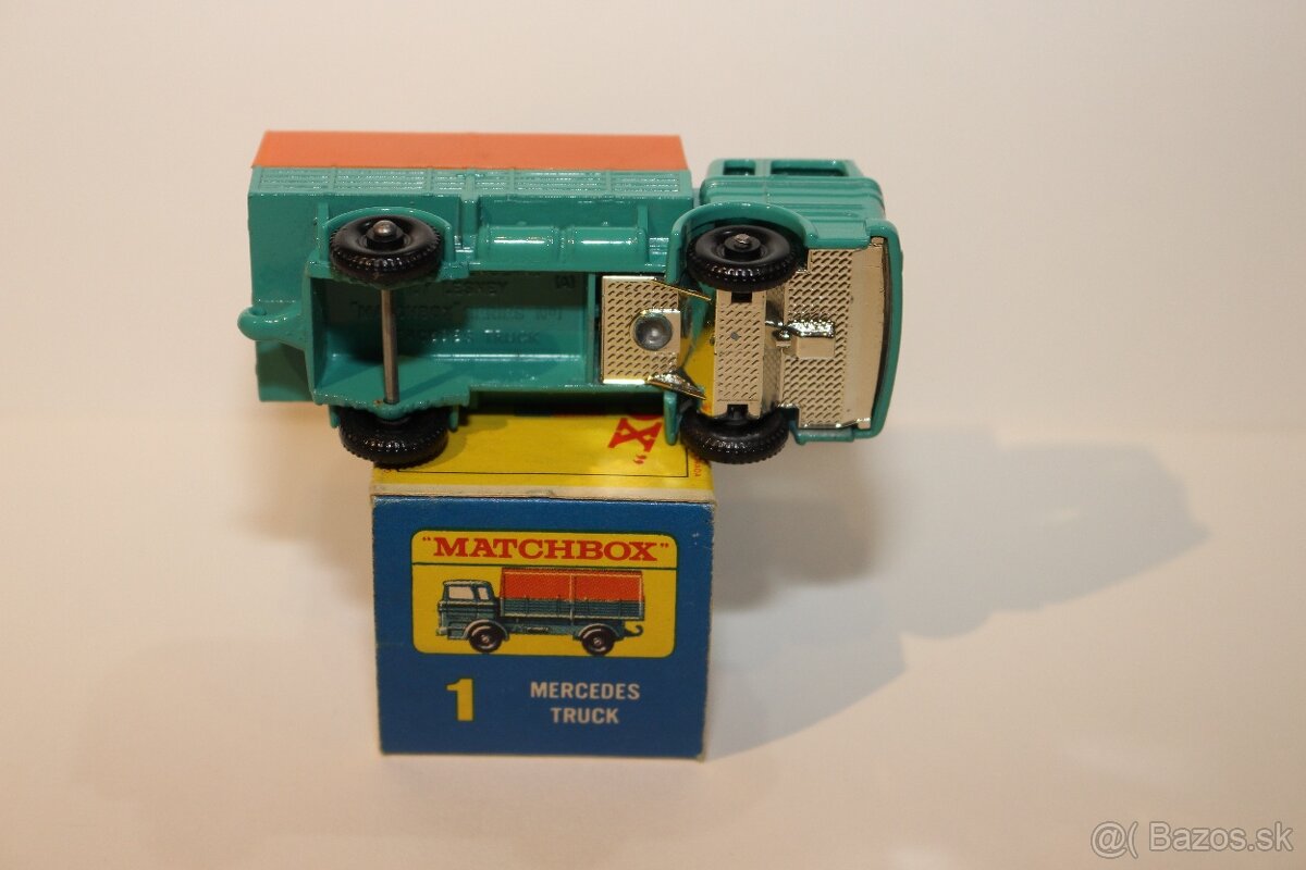 Matchbox RW Mercedes truck - 5