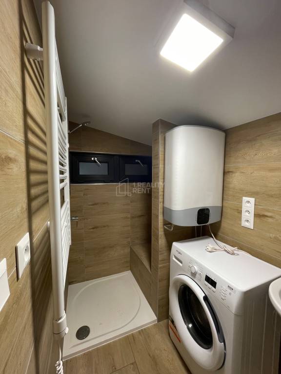 Na prenájom garsónka v absolútnom centre Žiliny - 5