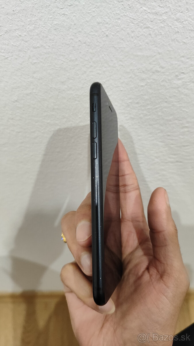 iPhone SE 2020 (2nd Gen)| Black | 64 GB - 5