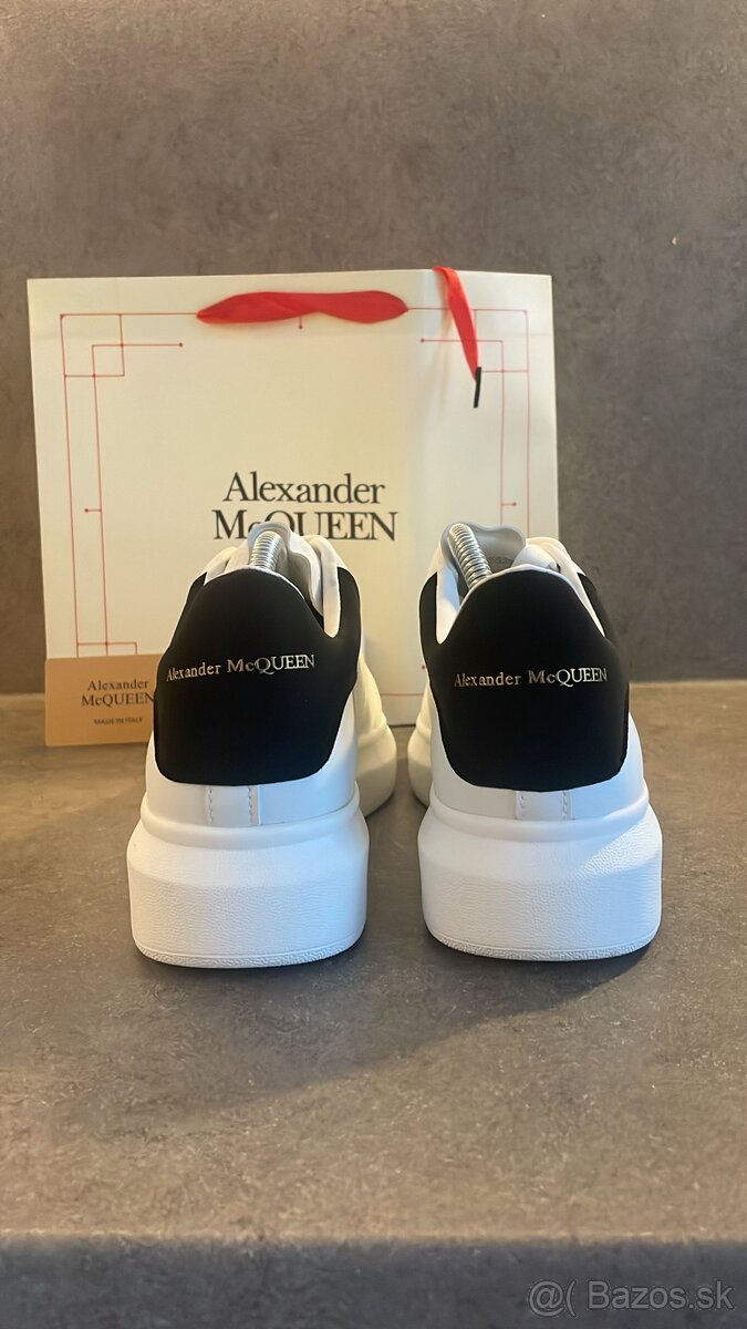 Alexander McQueen - 5
