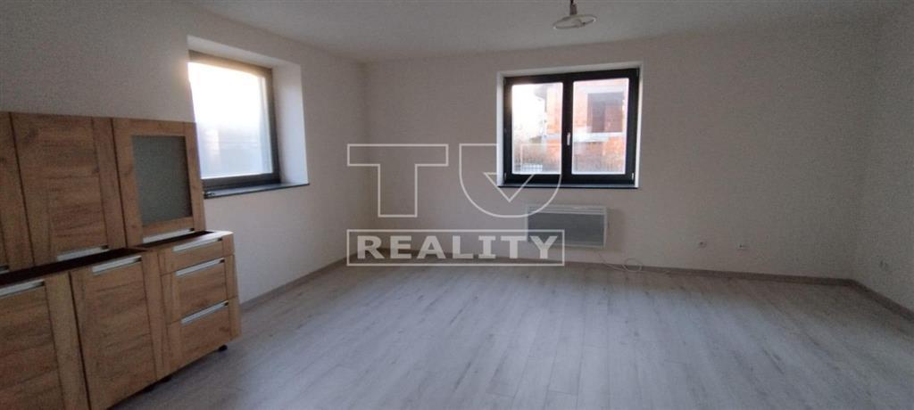 TUreality predava zaujimavy dvojgeneracny dom za super... - 5