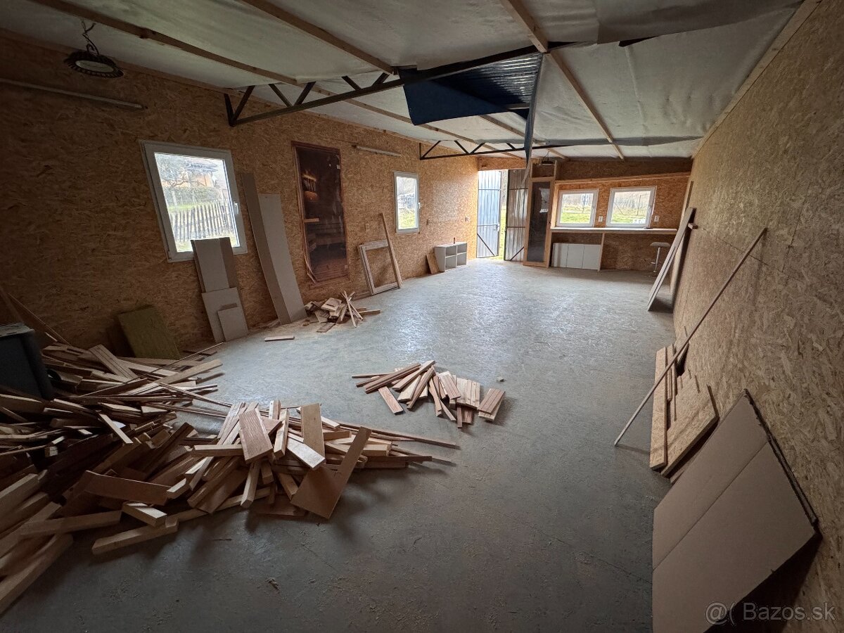 Predám pozemok vhodný na malý dom či chatu v obci Vlachovo - 5