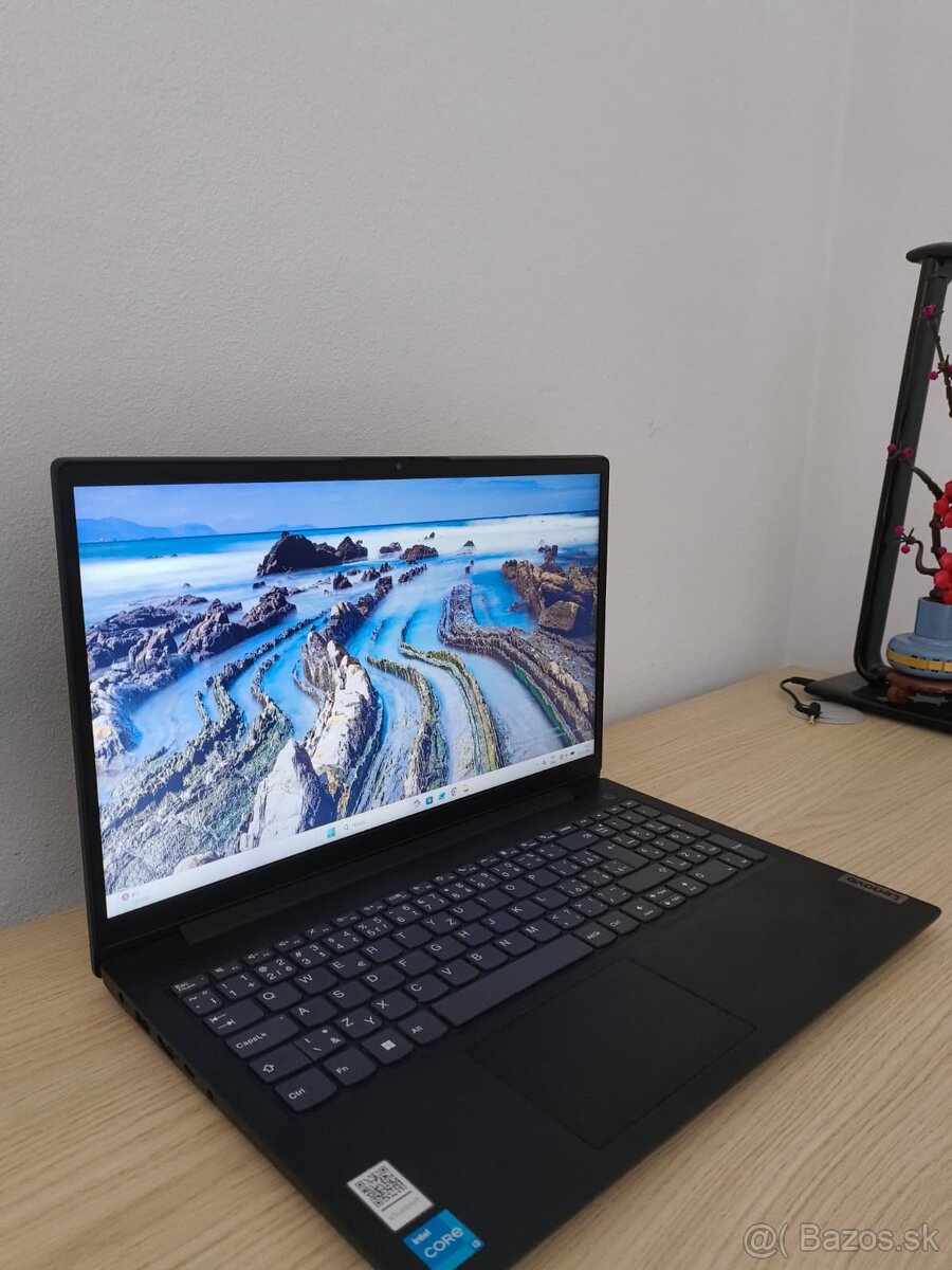 Lenovo V15 G3 IAP - 5