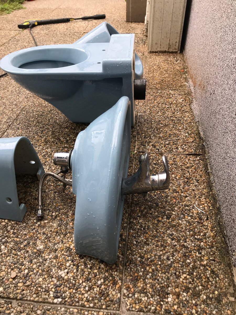 WC geberit, umývadlo vrátane batérie a sifon., pisuár. - 5