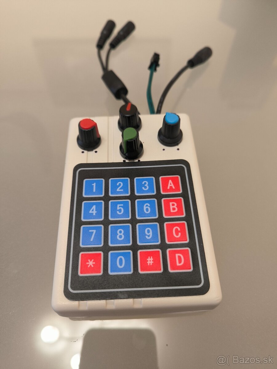 Ovládač vianočného osvetlenia pre LED pixel WS2811 - 5